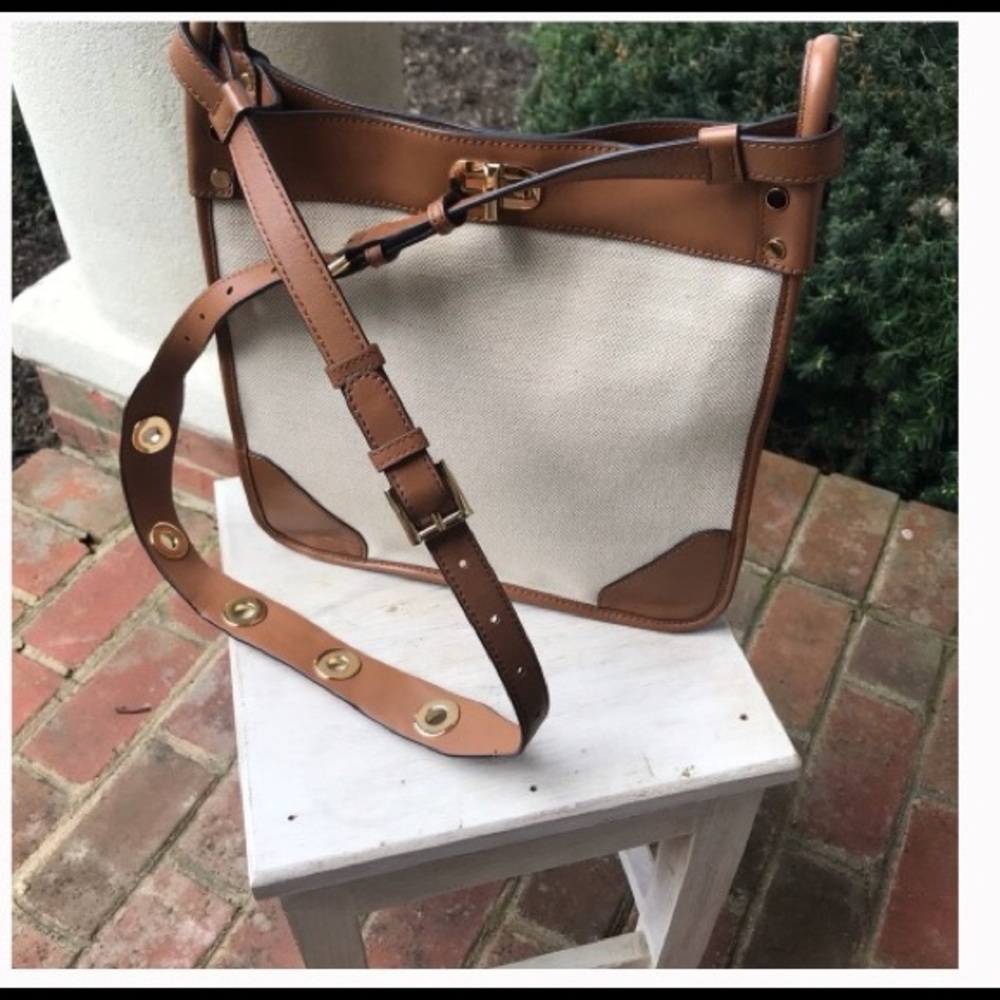 MK Crossbody - Picture 4 of 8